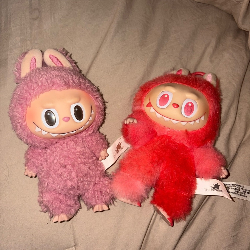 Adorable Pink and Red Plush labubu Dolls